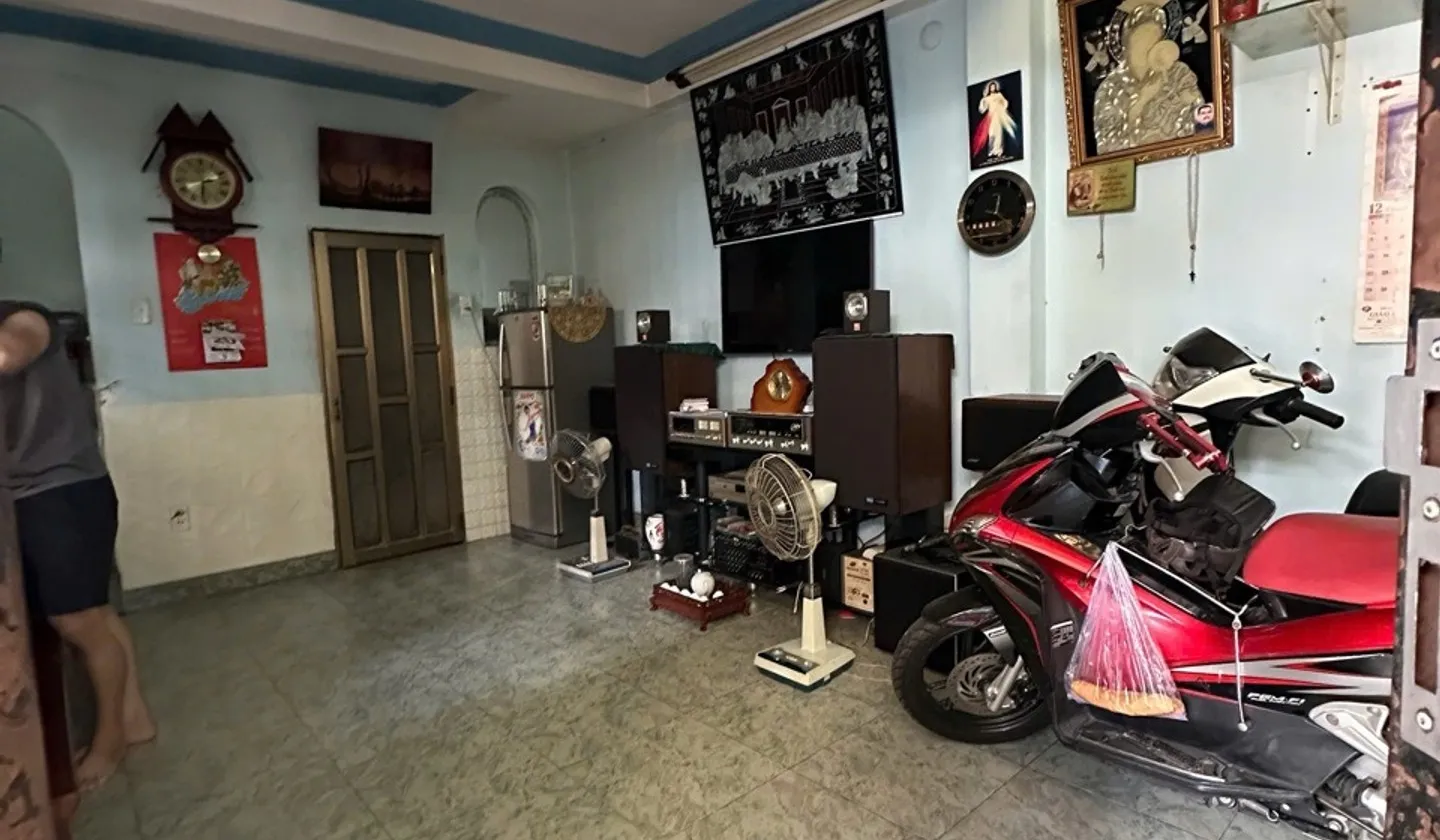 Nhà lô góc hẻm ba gác rộng rãi, giá lõi trung tâm Tôn Thất Hiệp... Bán nhà riêng tại Bình Thới, Hồ Chí Minh 01