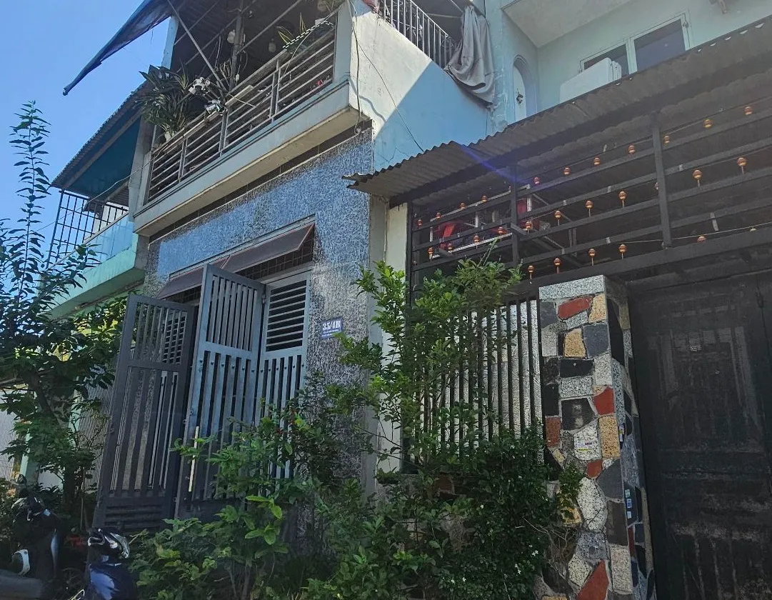 Bán nhà 4 tầng 5 phòng ngủ tại Xuân Thới 1, giá 3.5 tỷ, shr, Hóc Môn... Bán nhà riêng tại Xuân Thới Sơn, Hồ Chí Minh 01