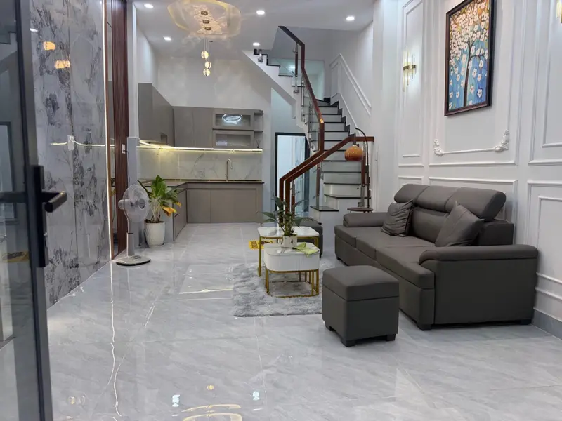 🏡 NHÀ MỚI 100% – HẺM Ô TÔ TRÁNH – CHỈ XÁCH VALI VÀO Ở 🏠 4x11 chỉ 5xtỷ
- 3 phòng ngủ – 3wc... Bán nhà riêng tại Bình Hưng Hòa, Hồ Chí Minh 01