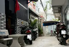 NHÀ 2 LẦU CŨ – 30M² – 3PN – 3,7 Đ – TRẦN XUÂN SOẠN Q7... Bán nhà riêng tại Tân Hưng, Hồ Chí Minh 02