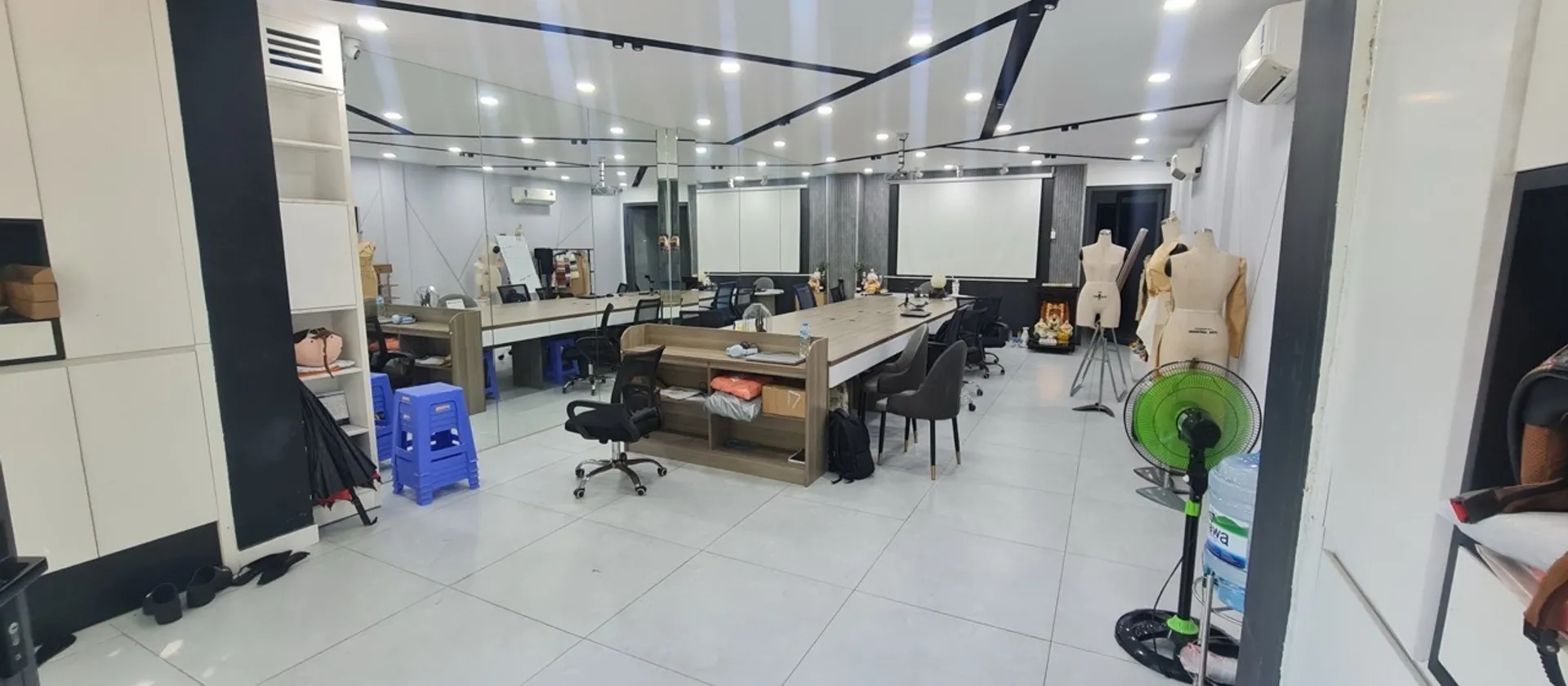 Nhà mặt phố Tân Phú 5 tầng thang máy diện tích 99m², giá 14,3 tỷ... Bán nhà mặt phố tại Tây Thạnh, Hồ Chí Minh 01
