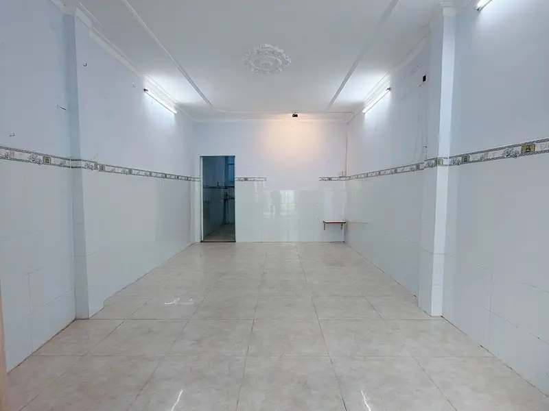 Nhà 2 tầng xinh xắn tại Phường Xóm Chiếu, Quận 4, Hồ Chí Minh... Bán nhà riêng tại Xóm Chiếu, Hồ Chí Minh 01