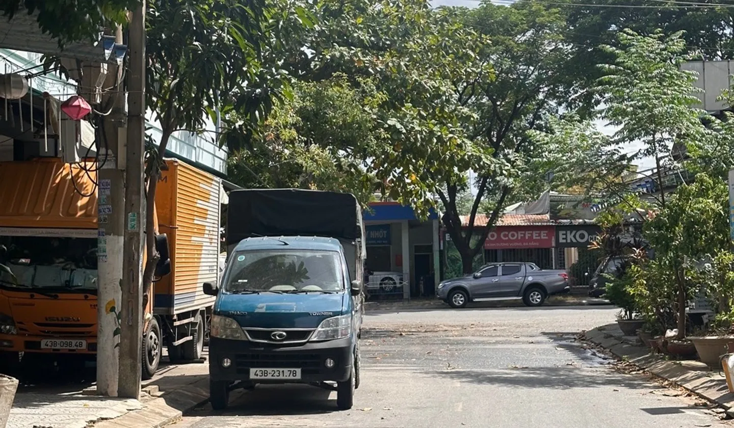 Nhà hiếm giá rẻ mặt phố Phú Lộc 9, nhà 3 tầng vị trí vàng tại Thanh Khê, Đà Nẵng. Giá: 6 tỷ... Bán nhà mặt phố tại Thanh Khê, Đà Nẵng 01