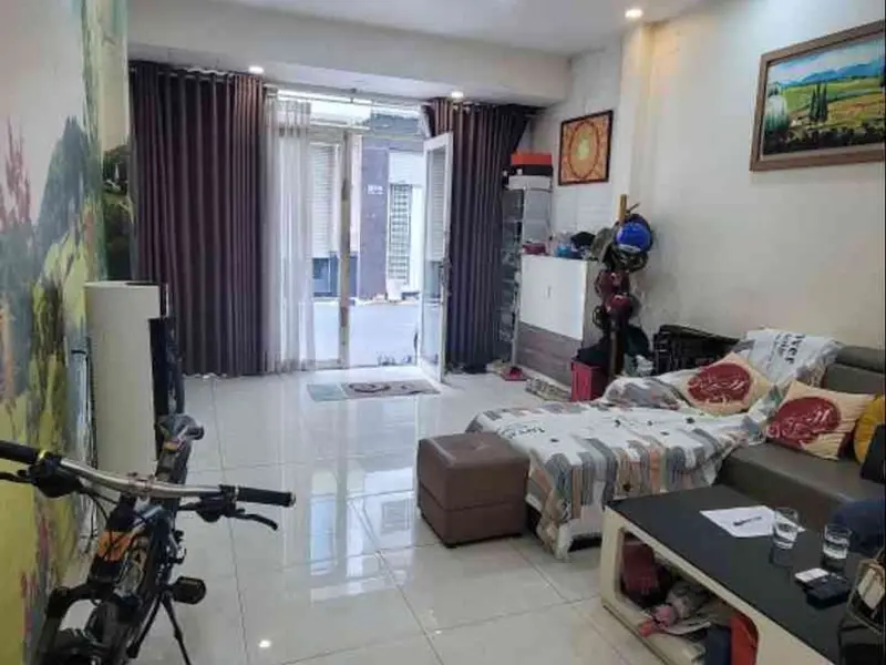 NHÀ 3 TẦNG PHẠM VĂN BẠCH-XE HƠI NGỦ TRONG NHÀ-TIẾP GIÁP GA METRO-NHÀ GA T3 SÂN BAY... Bán nhà riêng tại Tân Sơn, Hồ Chí Minh 01