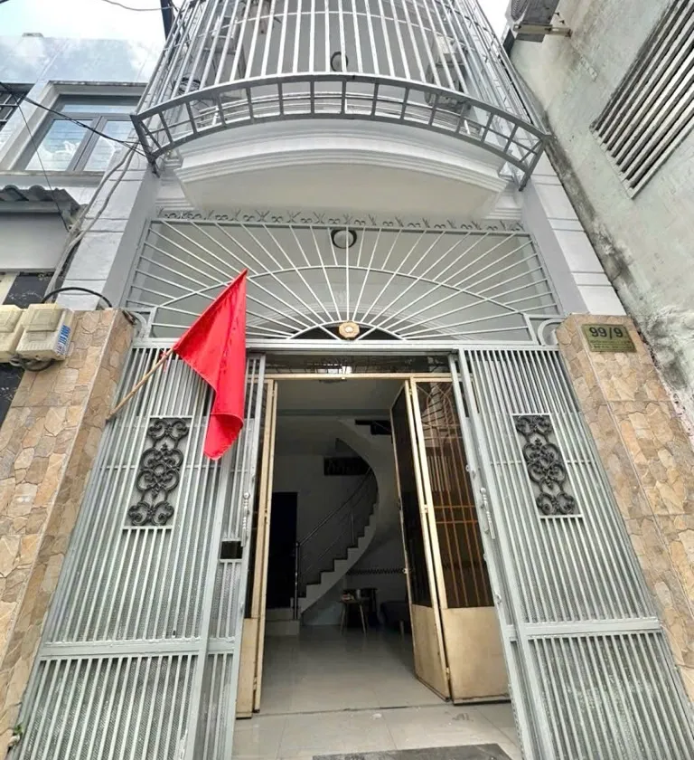 Nhà riêng 2 tầng kiên cố, diện tích 35m2 tại Phường 4, Phú Nhuận... Bán nhà riêng tại Đức Nhuận, Hồ Chí Minh 01