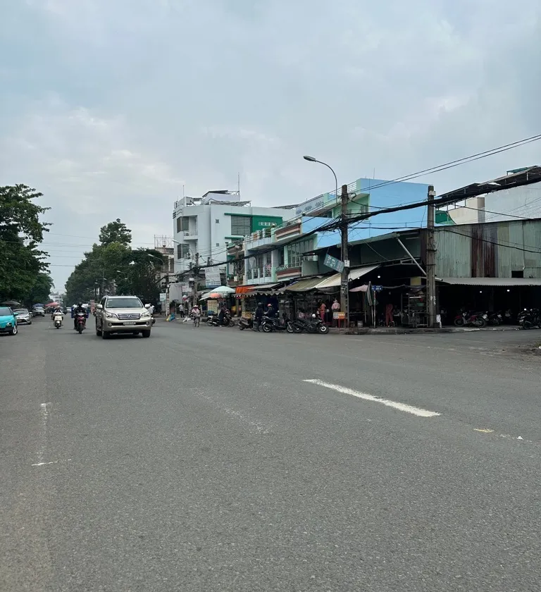 Bán nhà 3 tầng mặt tiền đường số 10 khu dân cư Bình Hưng giá 20 tỷ... Bán nhà mặt phố tại Bình Hưng, Hồ Chí Minh 01