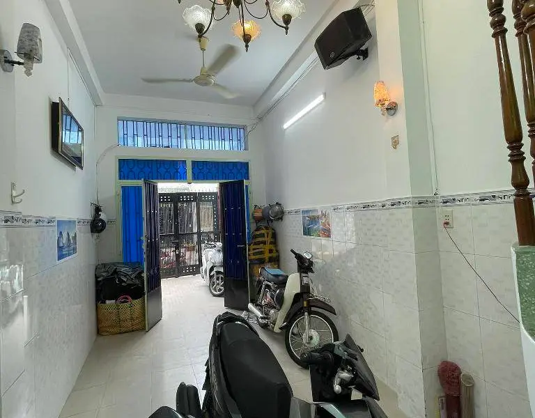 Nhà 4 tầng hẻm oto quận 10, kinh doanh đỉnh... Bán nhà riêng tại Hòa Hưng, Hồ Chí Minh 01