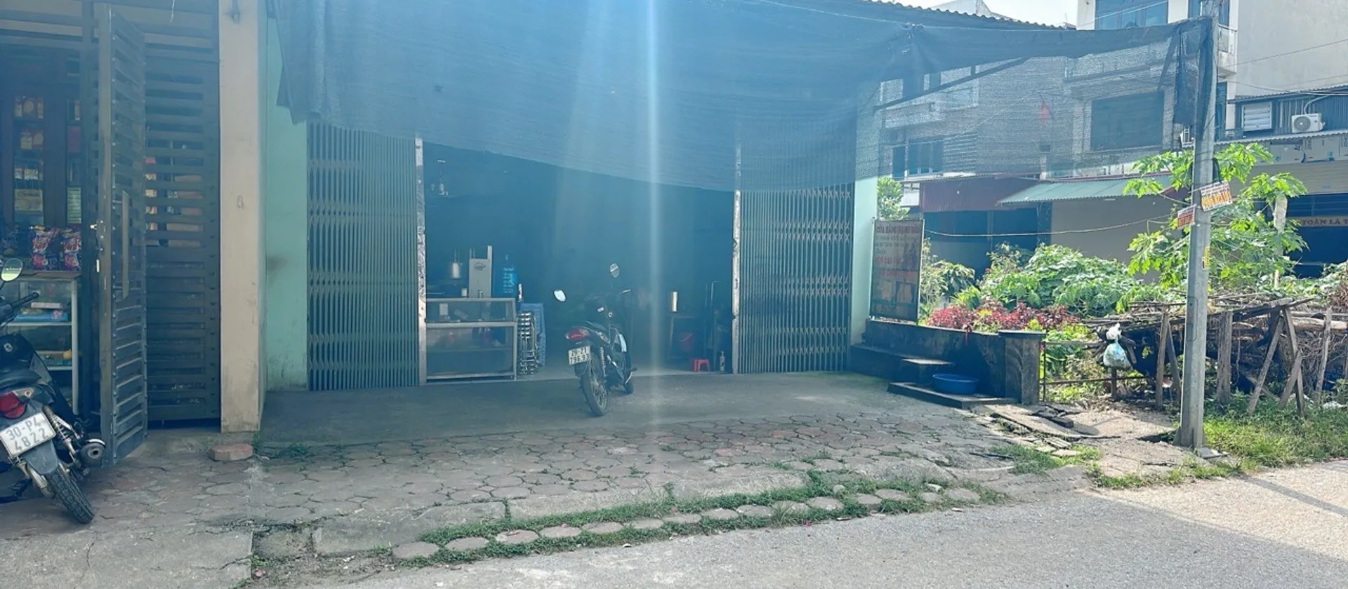 98M FULL THỔ CƯ – MT 7M – VỈA HÈ RỘNG – GẦN KCN QUANG MINH
🏡 Sẵn nhà cấp 4 đang kinh doanh, cho th... Bán đất tại Quang Minh, Hà Nội 01