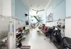 Bán nhà riêng 2 tầng hướng Đông Nam tại Đất Thánh, hẻm rộng, gần chợ và trường học... Bán nhà riêng tại Tân Hòa, Hồ Chí Minh 02