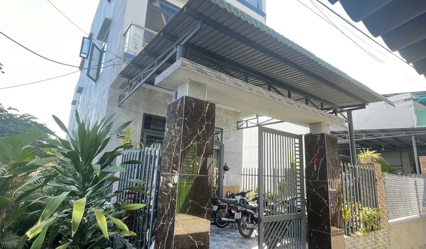 🔥 NHÀ MỚI ĐẸP 3 TẦNG – KIỆT Ô TÔ NGUYỄN VĂN CỪ, LIÊN CHIỂU – DIỆN TÍCH LÊN ĐẾN 400M² – NHỈNH 10 TỶ... Bán nhà riêng tại Hải Vân, Đà Nẵng 01