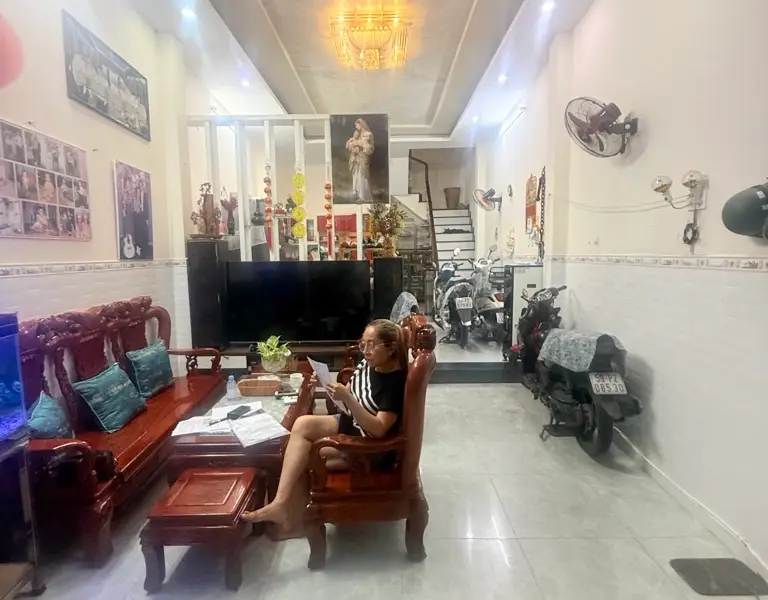 Bán nhà 4 tầng 54m2 tại Tây Sơn giá 6,5 tỷ đồng... Bán nhà riêng tại Phú Thọ Hòa, Hồ Chí Minh 01