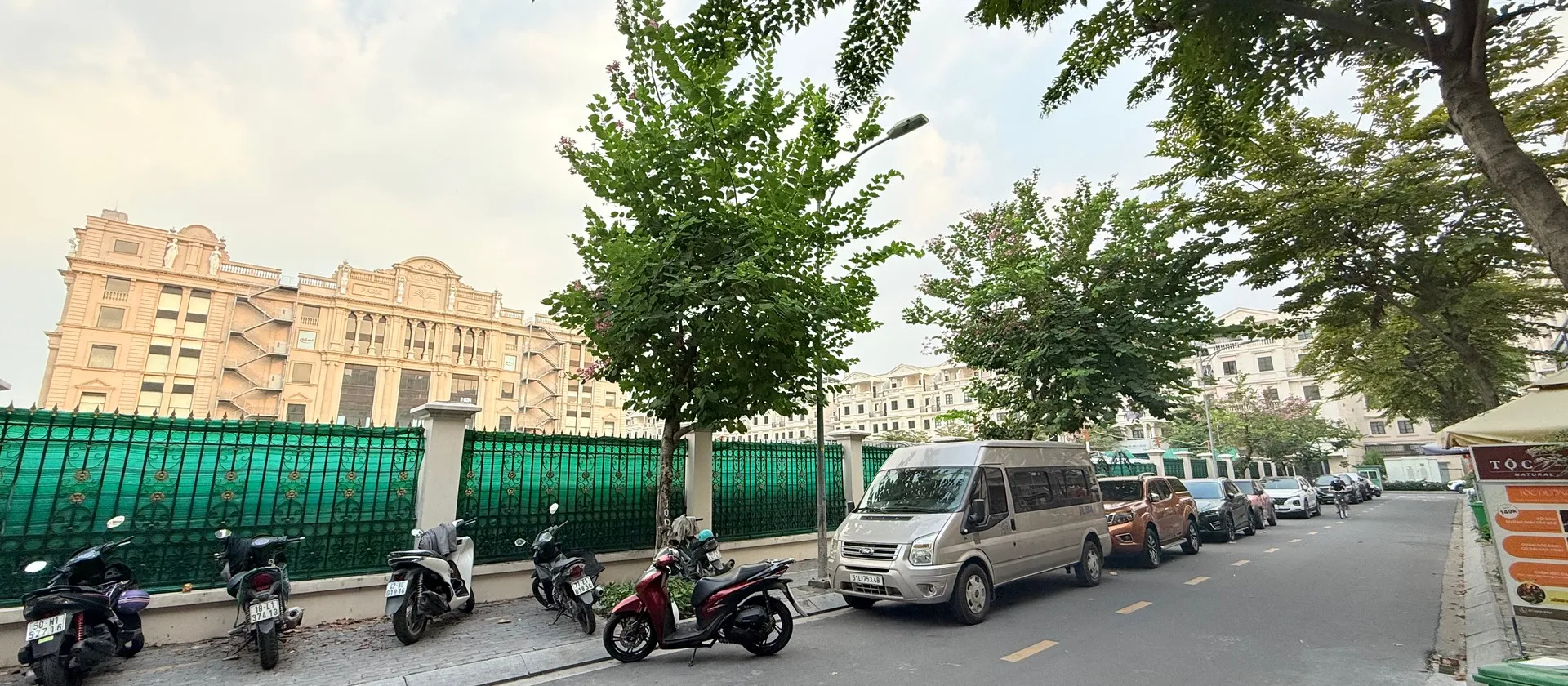 Bán biệt thự liền kề KDC CITYLAND 5 tầng quận Gò Vấp, diện tích 100m2, dòng tiền có sẵng 45triệu/T... Bán biệt thự, liền kề tại Gò Vấp, Hồ Chí Minh 01