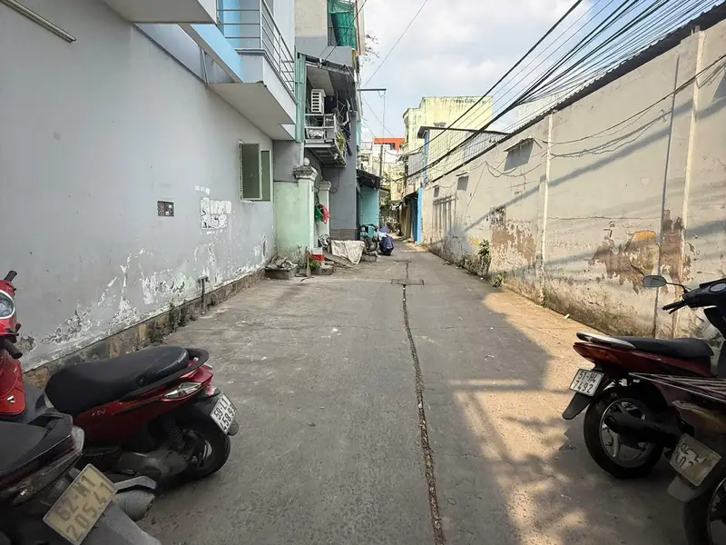 Nhà phố tinh tế tại phường Bình Đông, quận 8 – Không gian sống đẳng cấp giữa lòng thành phố... Bán nhà riêng tại Bình Đông, Hồ Chí Minh 01