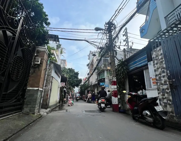 Nhà Mặt Phố Tân Bình 4 Tầng Giá Ưu Đãi... Bán nhà mặt phố tại Bảy Hiền, Hồ Chí Minh 01