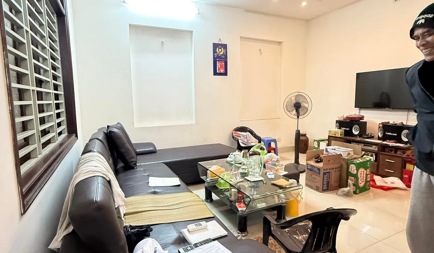 Bán nhà riêng 5 tầng dt~40m,tại Trần Khát Chân, ngõ thông đi lại thuận tiện, giá nhỉnh 11tỷ... Bán nhà riêng tại Bạch Mai, Hà Nội 01