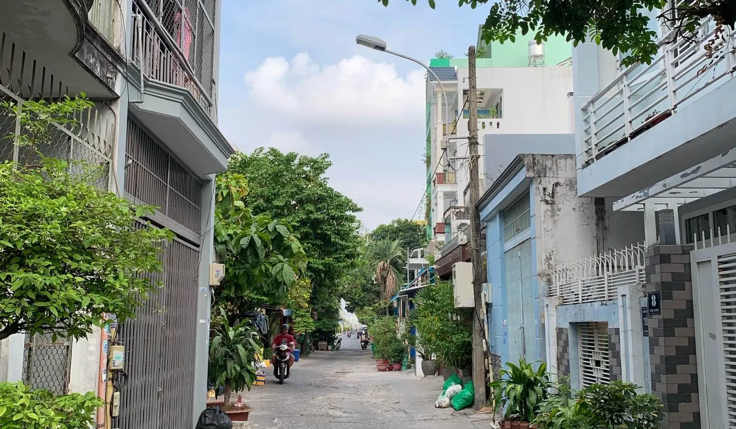Nhà mặt phố 3 tầng Tân Phú, giá tốt, tiện kinh doanh... Bán nhà mặt phố tại Phú Thạnh, Hồ Chí Minh 01