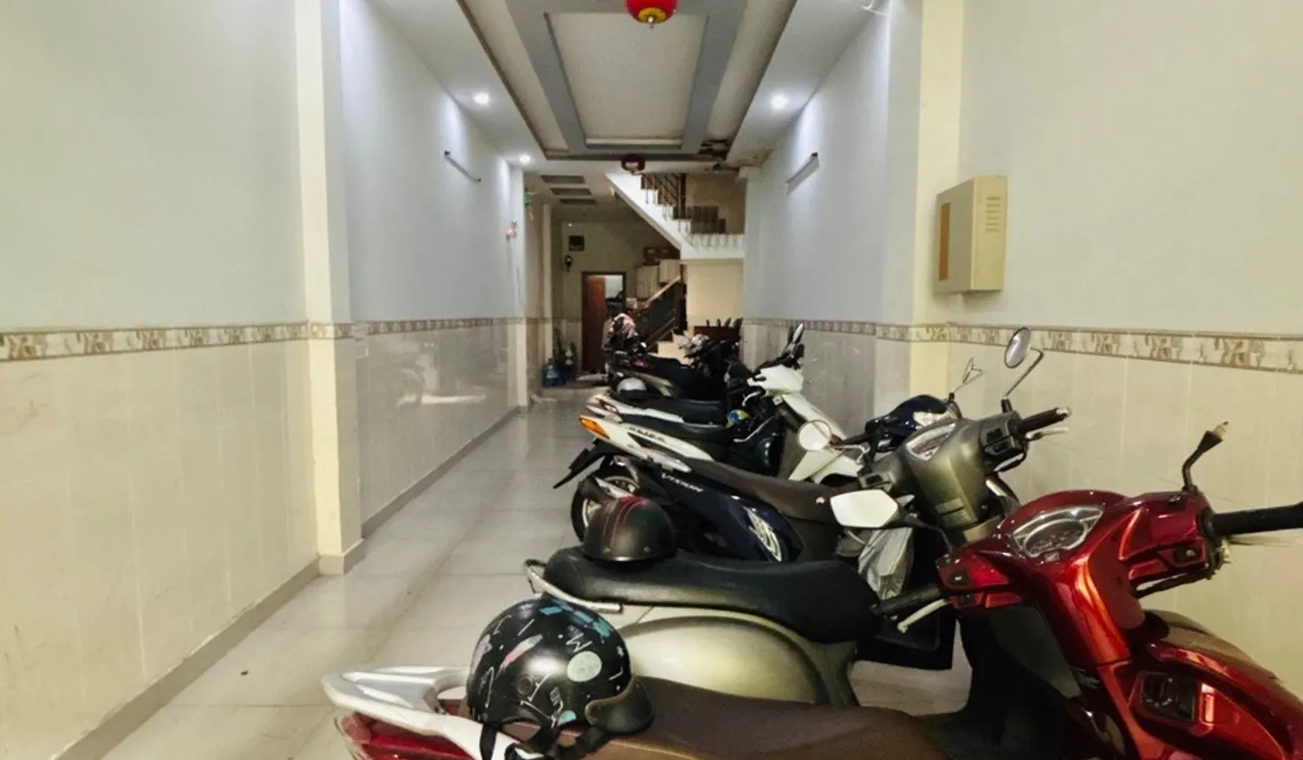 Nhà 5 tầng CHDV vị trí vàng Quận 8, dòng tiền 50 triệu/tháng... Bán nhà riêng tại Chánh Hưng, Hồ Chí Minh 01