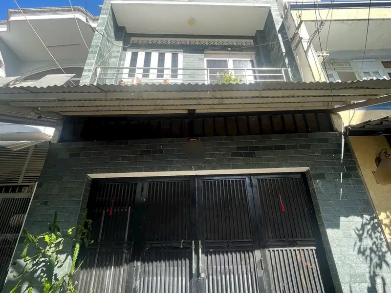 SÁT HẺM XE HƠI - KHUÔNG VIỆT - ÂU CƠ - TÂN BÌNH... Bán nhà riêng tại Tân Phú, Hồ Chí Minh 01