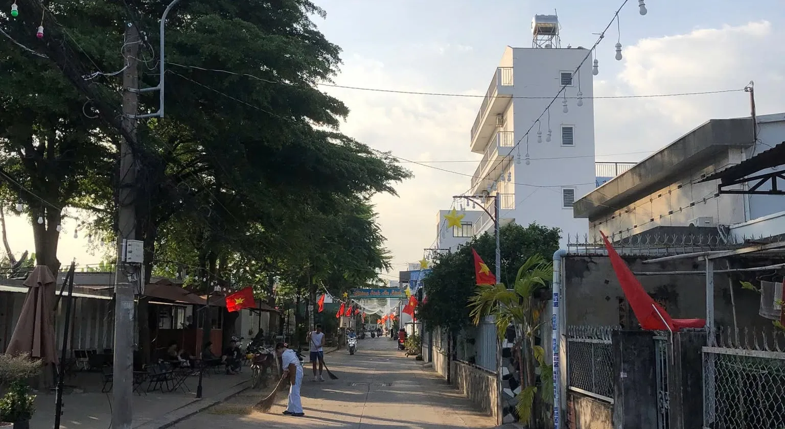 GẢM SÂU ! ĐẤT MẶT TIỀN 97M² -VUÔNG ĐẸP- KHU GIÁO XỨ TÂN LẬP - QUẬN 2- ĐƯỢC XÂY 4TẦNG -CHỈ 7.8 TỶ... Bán đất tại Bình Trưng, Hồ Chí Minh 01