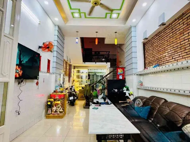 Bán nhà mặt phố 4 tầng nở hậu tại Tân Phú giá 10.8 tỷ... Bán nhà mặt phố tại Phú Thạnh, Hồ Chí Minh 01