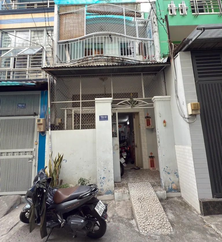 Nhà Hiếm Khu Tân Bình Hẻm Thông, Giá Tốt, Sổ Đẹp 43m2... Bán nhà riêng tại Bảy Hiền, Hồ Chí Minh 01