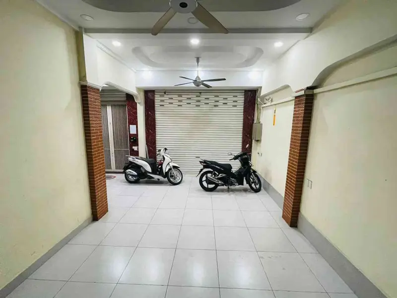 Nhà mặt phố 4 tầng 8PN giá 22.5 tỷ, gần chợ An Dương Vương... Bán nhà mặt phố tại Bình Phú, Hồ Chí Minh 01
