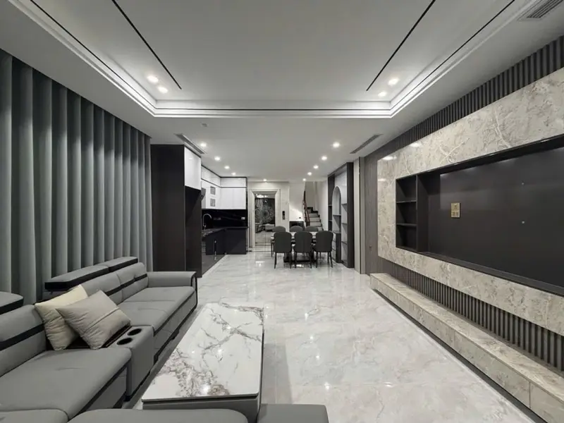 Siêu hiếm 1 nhà ra mặt phố Hồng Tiến Gara, Thang máy 8 tầng hiện đại... Bán nhà riêng tại Bồ Đề, Hà Nội 01