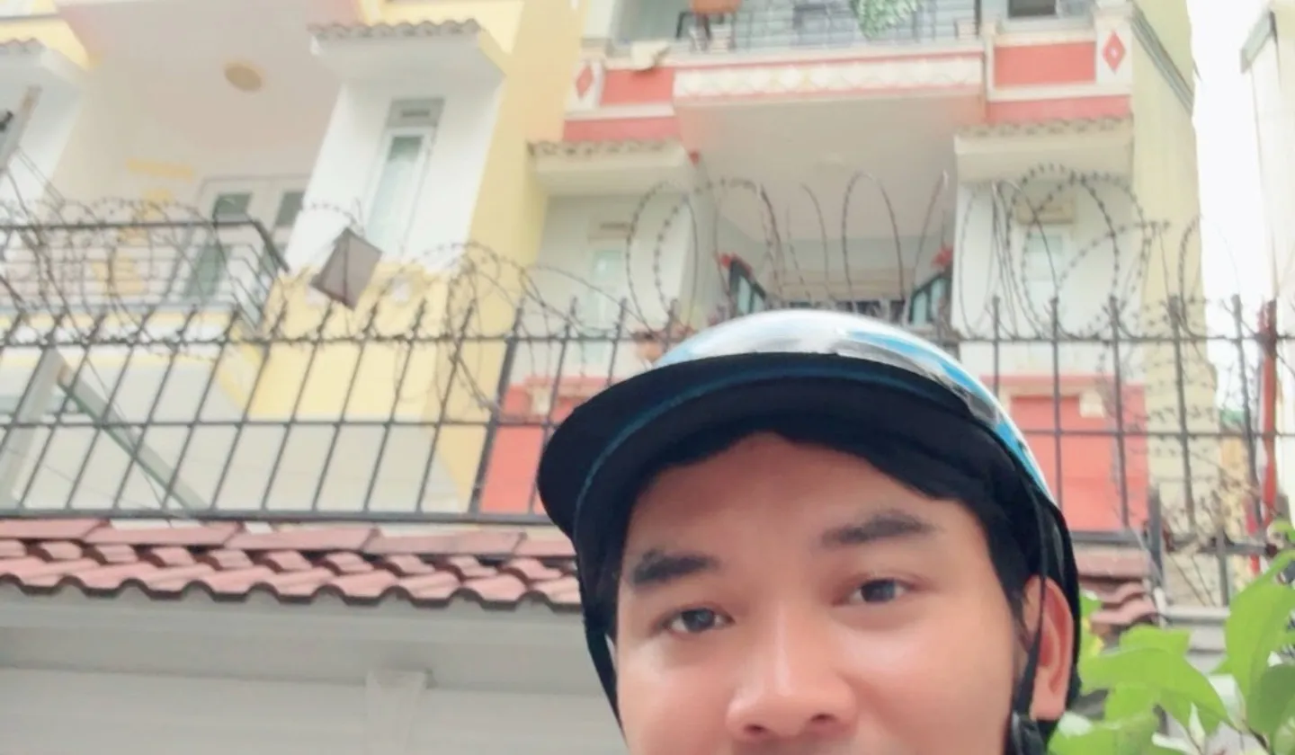 Nhà 5 tầng cho thuê CHDV sân bay, sân vườn thoáng mát, giá sốc... Bán nhà riêng tại Tân Sơn Nhất, Hồ Chí Minh 01