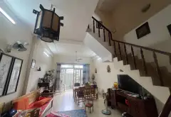 Nhà lô góc 4 tầng 3PN 3WC mặt tiền rộng tại Phước Long B Cũ... Bán nhà riêng tại Phước Long, Hồ Chí Minh 02