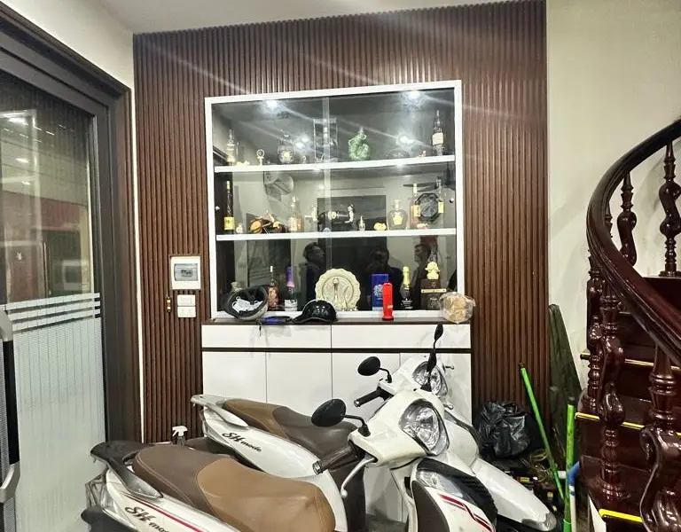 Nhà phân lô bán tại Kim Ngưu, lô góc 3 mặt thoáng, mặt tiền 5m, ngõ oto thông, giá nhỉnh 13tỷ... Bán owner_side tại Bạch Mai, Hà Nội 01