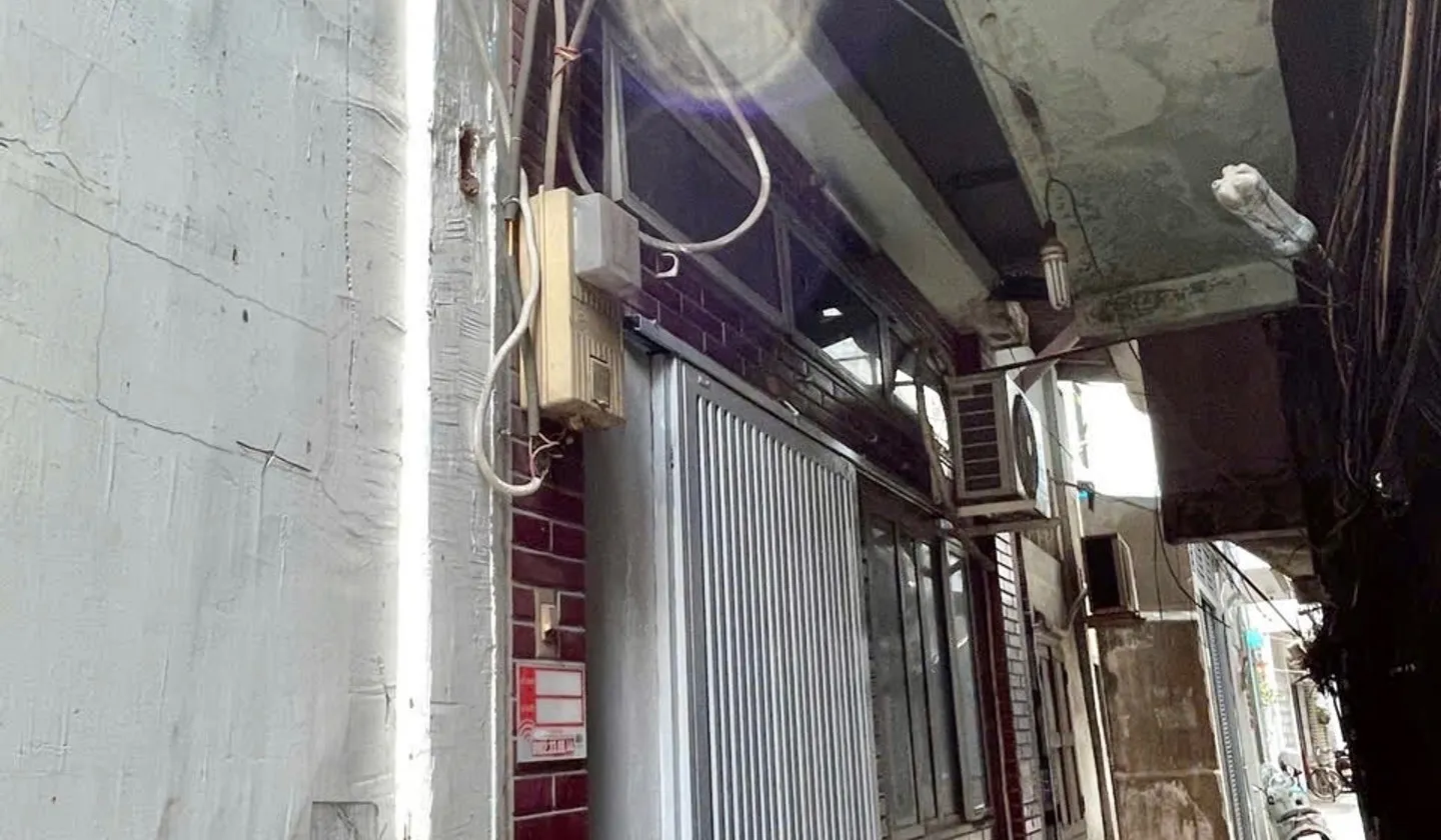 Bán nhà 2 tầng diện tích 17m2 tại quận Phú Nhuận, vị trí trung tâm thuận tiện... Bán nhà riêng tại Đức Nhuận, Hồ Chí Minh 01