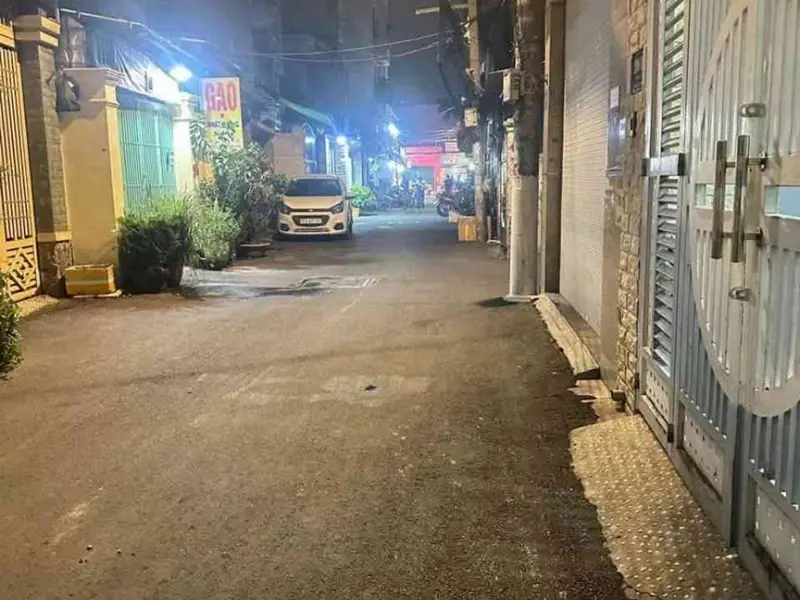 BÁN NHÀ NGUYỄN VĂN KHỐI P8 GV - SÁT MẶT TIỀN - 3 TẦNG - 4x12 - 48m2 - Thuê 11tr... Bán nhà riêng tại Thông Tây Hội, Hồ Chí Minh 01