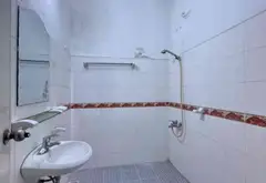 Nhà 5 tầng gần ô tô, Khương Trung, 47m2, giá hợp lý... Bán nhà riêng tại Khương Đình, Hà Nội 02