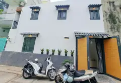 Bán nhà 2 tầng 24m2 mặt tiền 8m tại Phú Thạnh, Tân Phú, giá 3.98 tỷ... Bán nhà riêng tại Phú Thạnh, Hồ Chí Minh 01