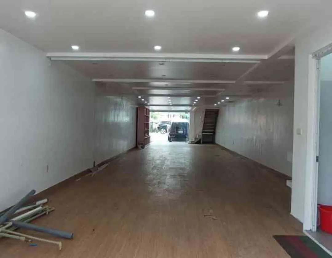 Nhà mặt phố hai mặt tiền vị trí đắc địa tại trung tâm sầm uất quận Hoàng Huy... Bán nhà mặt phố tại An Hải, Hải Phòng 01