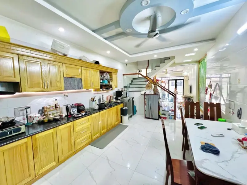 Nhà mặt phố kinh doanh rộng rãi tại Kiều Sơn, diện tích gần 60m², xây 4 tầng tiện nghi đầy đủ... Bán nhà mặt phố tại Hải An, Hải Phòng 01