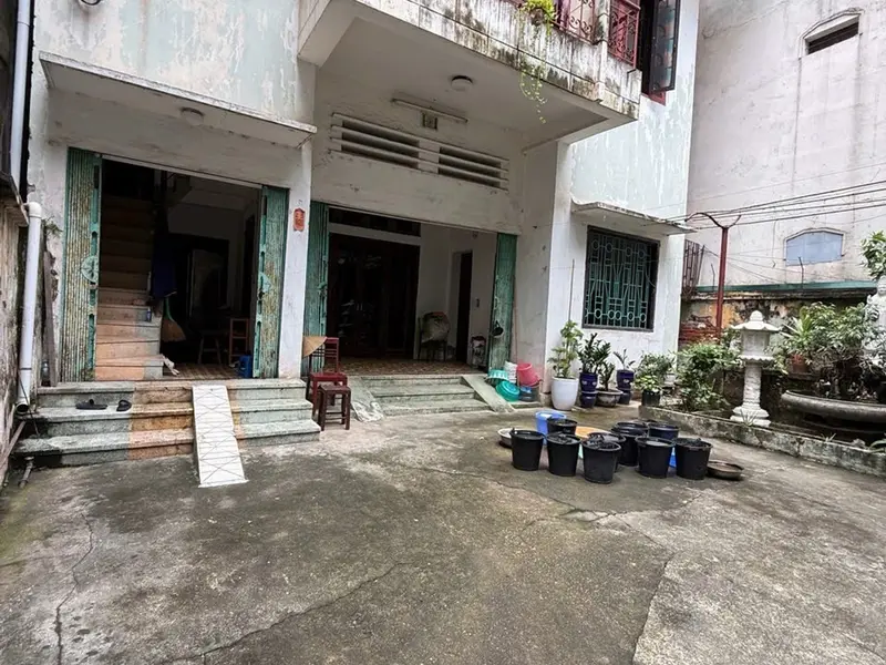 Nhà mặt phố 3 tầng tại Ngọc Hà, Ba Đình, diện tích 212m2, pháp lý rõ ràng... Bán nhà mặt phố tại Ngọc Hà, Hà Nội 01