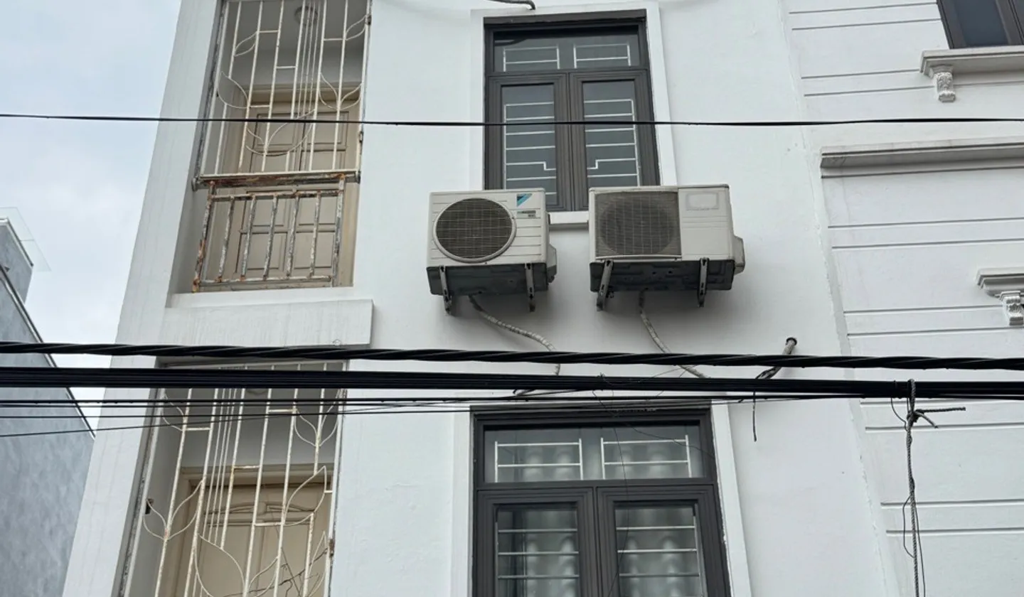 Bán nhà riêng mặt ngõ ô tô tránh Lạc Thị, 52m², 4 tầng, phù hợp kinh doanh... Bán nhà riêng tại Ngọc Hồi, Hà Nội 01