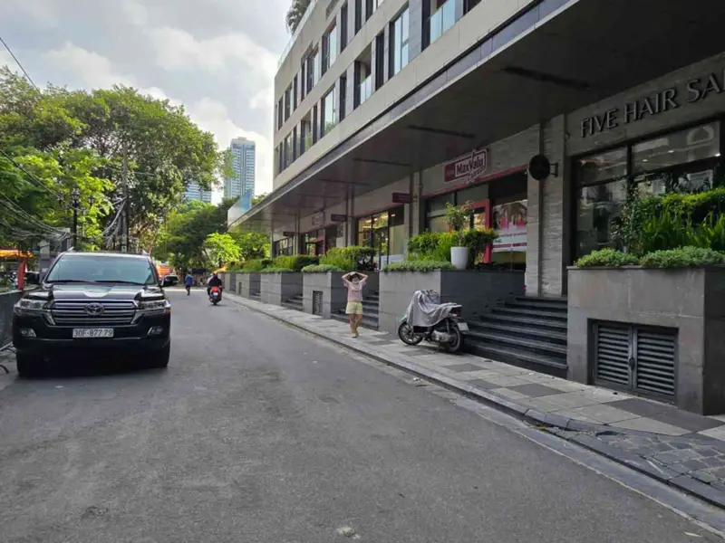 Bán nhà Đội Cấn -Liễu Giai-Văn Cao 43M LÔ GÓC-Giá 9,9 tỷ.... Bán nhà riêng tại Ngọc Hà, Hà Nội 01