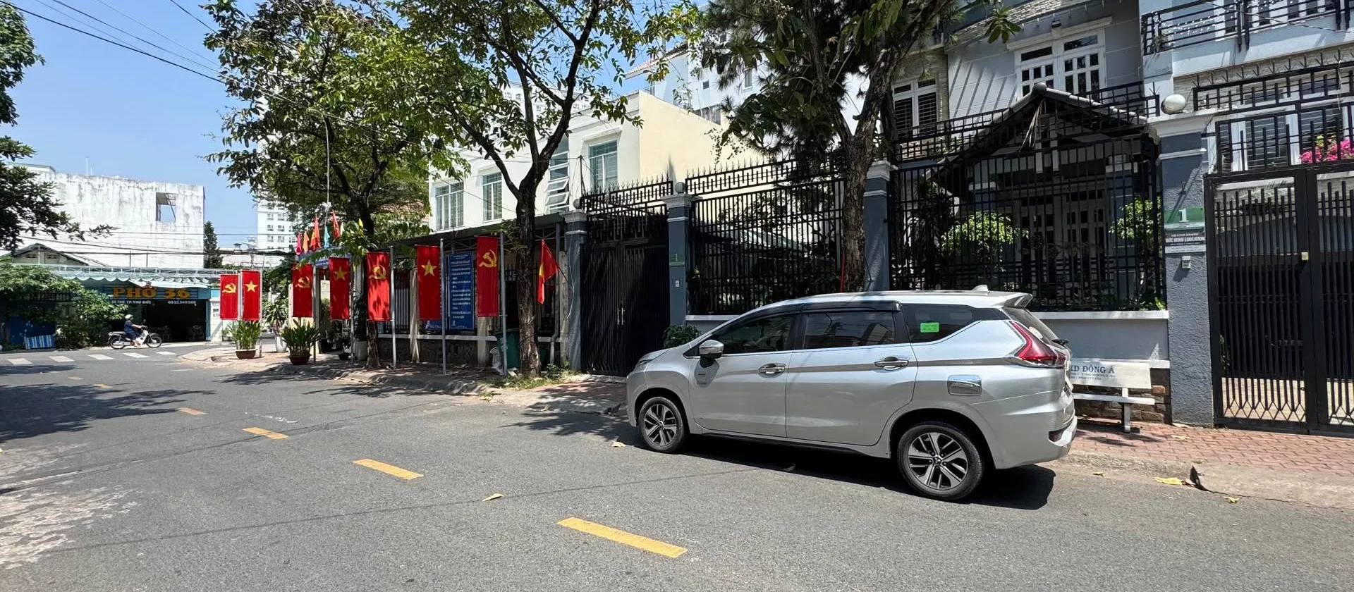 Nhà mặt phố siêu đẹp quận Thủ Đức giá sốc... Bán nhà mặt phố tại Tăng Nhơn Phú, Hồ Chí Minh 01