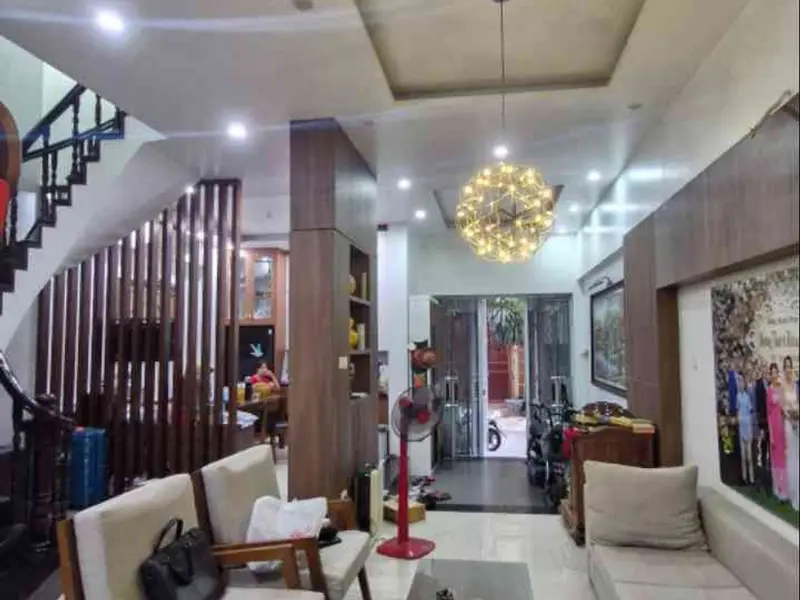 Bán nhà riêng 5 tầng khu phân lô phường Láng, Hà Nội, mặt tiền rộng 6.5m... Bán nhà riêng tại Láng, Hà Nội 01