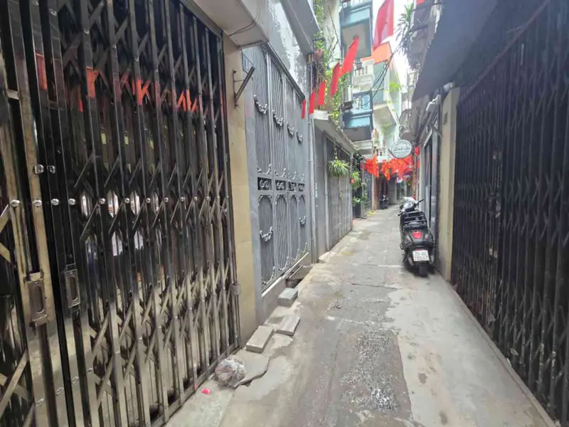 BÁN NHÀ KIM MÃ - GIANG VĂN MINH GẦN CHỢ NGỌC HÀ NGÕ THÔNG KINH DOANH VÀI BƯỚC RA PHỐ 31M 10,25 TỶ... Bán nhà riêng tại Giảng Võ, Hà Nội 01