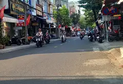 Nhà 4 tầng mặt phố Nguyễn Hoàng, vỉa hè rộng, tiện kinh doanh... Bán nhà mặt phố tại Thanh Khê, Đà Nẵng 01