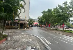 Nhà mặt phố , kinh doanh sầm uất tại Đàm Văn Lễ , 67m2... Bán nhà mặt phố tại Nam Sơn, Bắc Ninh 03