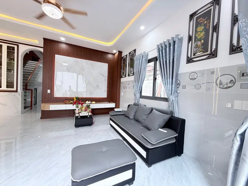 NHÀ HUỲNH THỊ HAI-TRUNG MỸ TÂY 
DT.80M2-2TẦNG-3PHONG NGỦ.
4.59TY... Bán nhà riêng tại Trung Mỹ Tây, Hồ Chí Minh 01