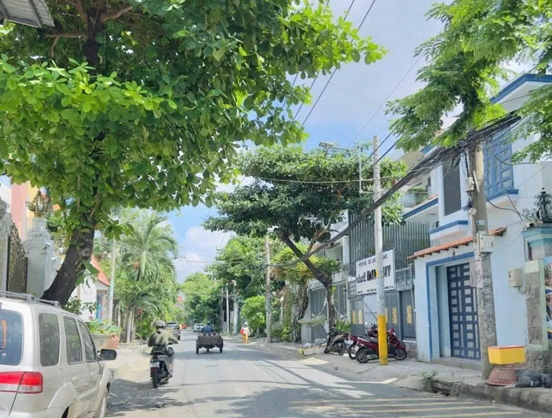 🔥 LÔ GÓC KHÔNG LỘ GIỚI – PHỐ CAO TẦNG – HẺM NHỰA 10M 🔥

🏡 4.5x17m • 3 tầng • 7PN • vừa ở vừa có... Bán nhà riêng tại Phú Thạnh, Hồ Chí Minh 01
