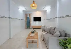 Gần Nhà Thờ Xóm Chiếu - 2 Tầng - 75m2 - Nhỉnh 6 tỷ - Nở hậu tài lộc... Bán nhà riêng tại Xóm Chiếu, Hồ Chí Minh 02