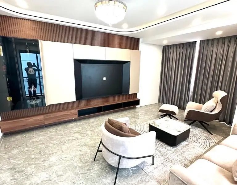 Nhà Hiện Đại Có Thang Máy, Mặt Tiền Rộng, Giá Đáng Mua tại Long Biên Hà Nội... Bán nhà riêng tại Long Biên, Hà Nội 01