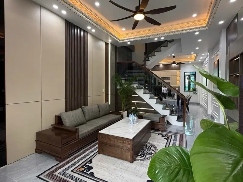 Nhà phố 3 tầng mặt tiền 4m với thiết kế sang trọng và sân đỗ ô tô riêng... Bán nhà riêng tại Hồng An, Hải Phòng 01
