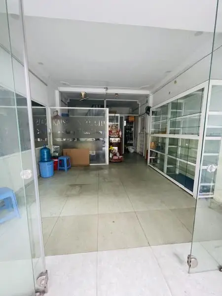 Bán nhà mặt phố tại phường 11, Tân Bình, gần chợ vải, 60m2, 2 tầng, kinh doanh sầm uất... Bán nhà mặt phố tại Bảy Hiền, Hồ Chí Minh 01